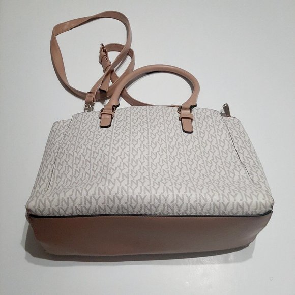 Jones New York Signature Greta White & Tan Double Handle Crossbody Handbag - Picture 3 of 9